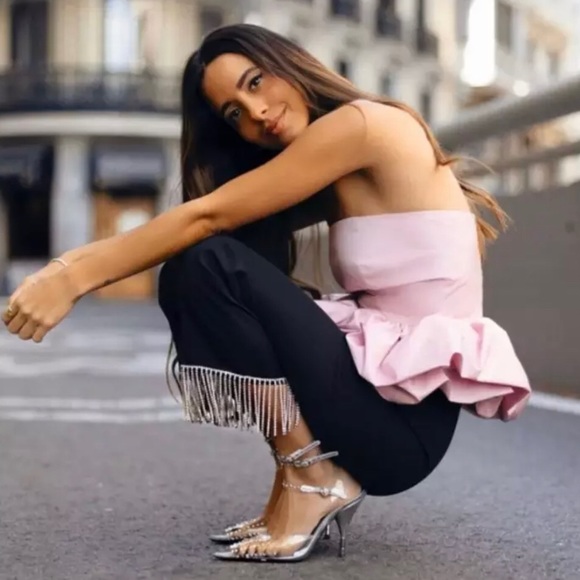 NWT Zara Pink Ruffle Top Blouse in size M - Picture 9 of 14